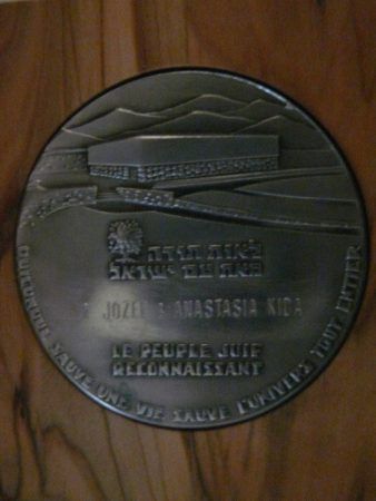 Medal YV awers