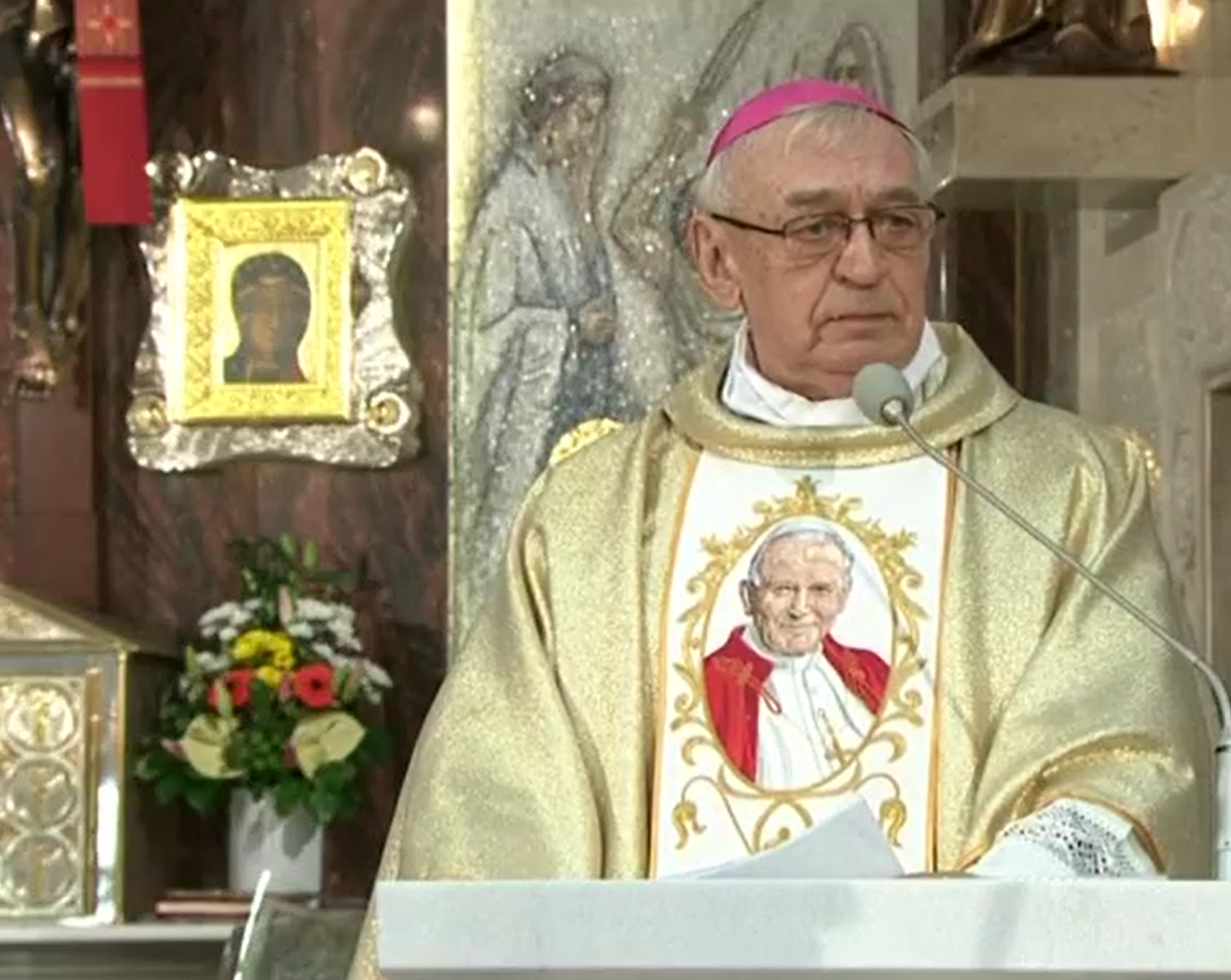Mass presided over by H.E. Bishop Andrzej Suski, Senior Bishop of Torun Diocese.. 18.05.2020